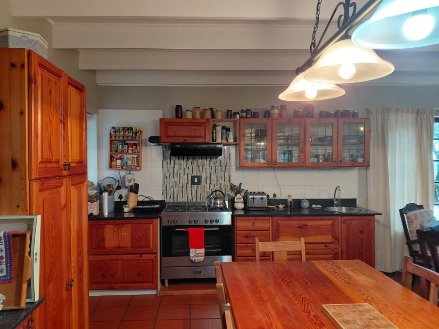 5 Bedroom Property for Sale in Fynbosstrand Western Cape